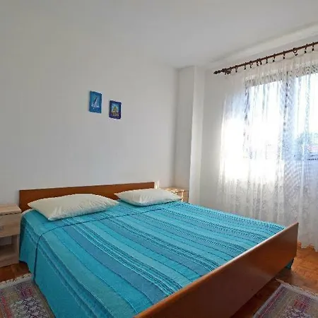 Ena , 286 Holiday home