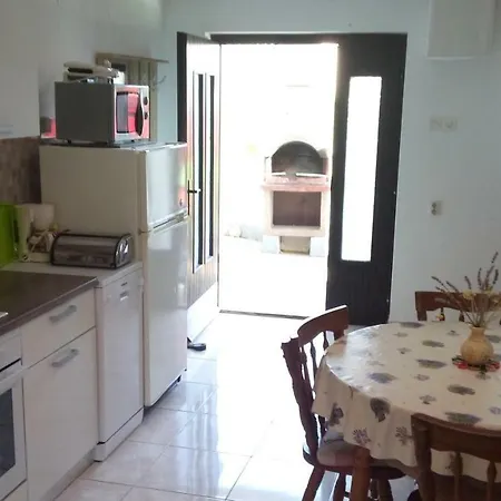 Ena , 286 Holiday home *